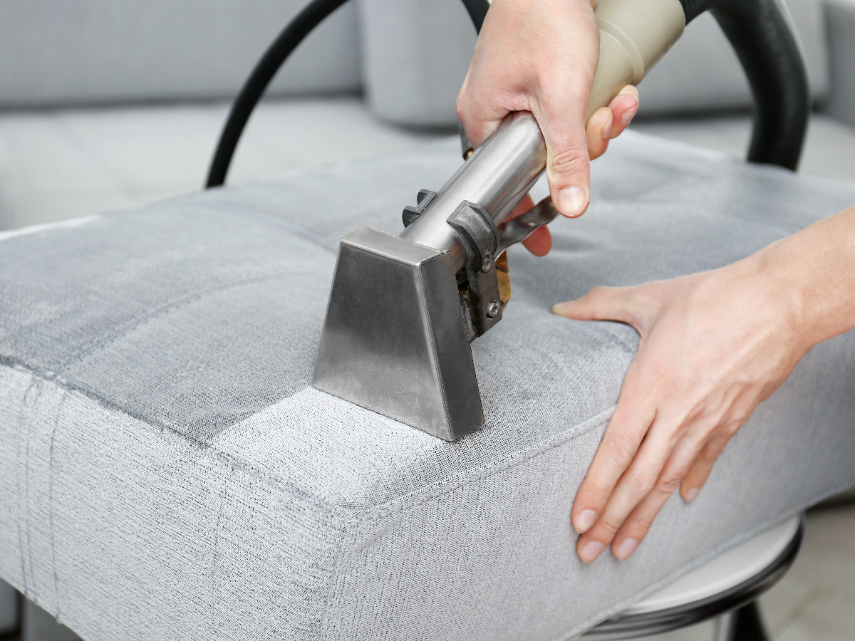 Furniture Cleaning Services in Lincoln Park Chicago